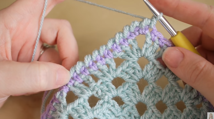 Crochet Crab Stitch Blanket Tutorial
