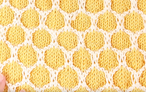 Crochet Honeycomb Baby Blanket - Easy Stitch Tutorial + Free Pattern